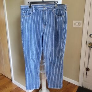 American Eagle Striped Mom Jean